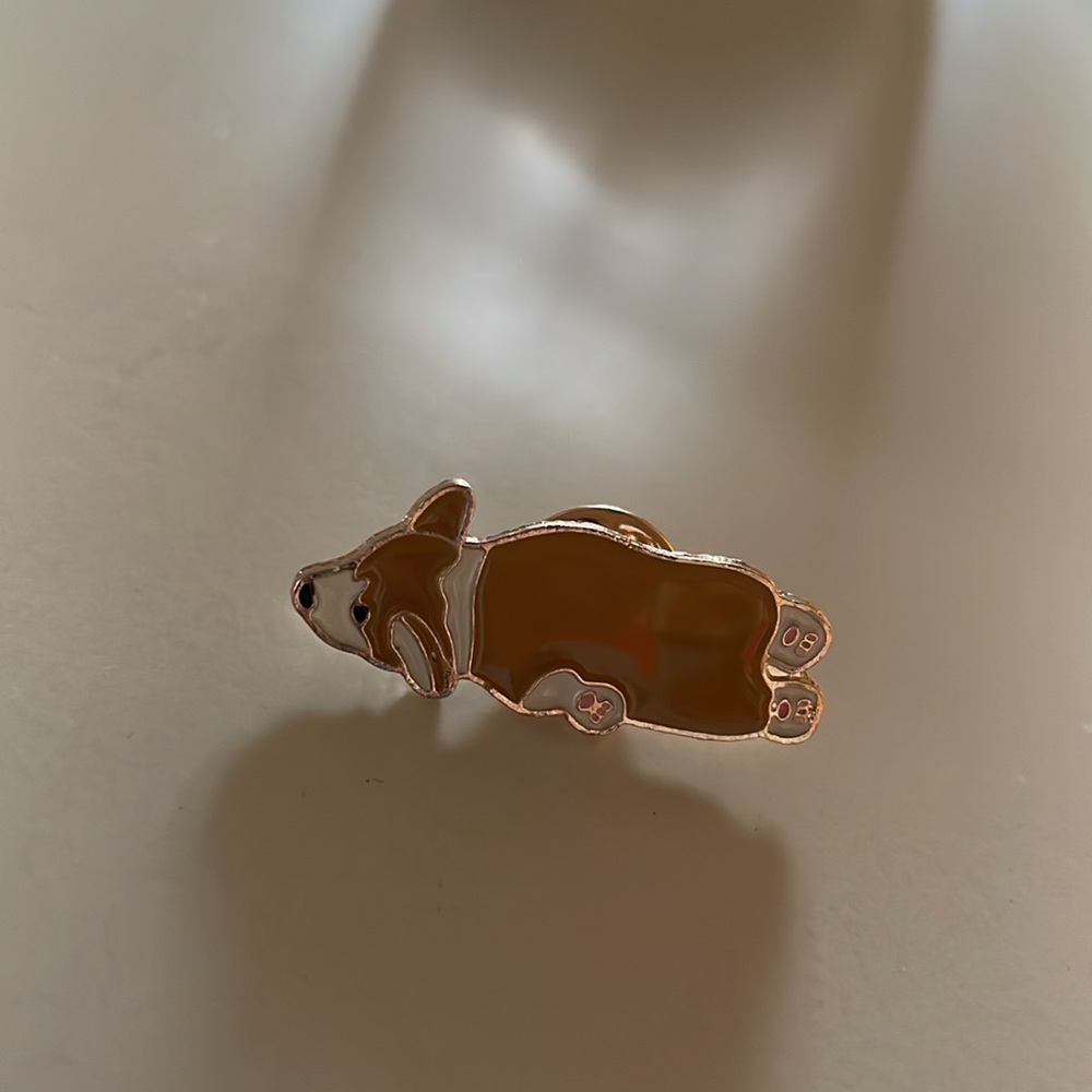CORGI ENAMEL  PIN